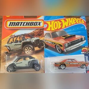 Matchbox and Hot Wheels Toy Car  Bundle Gray and Orange
